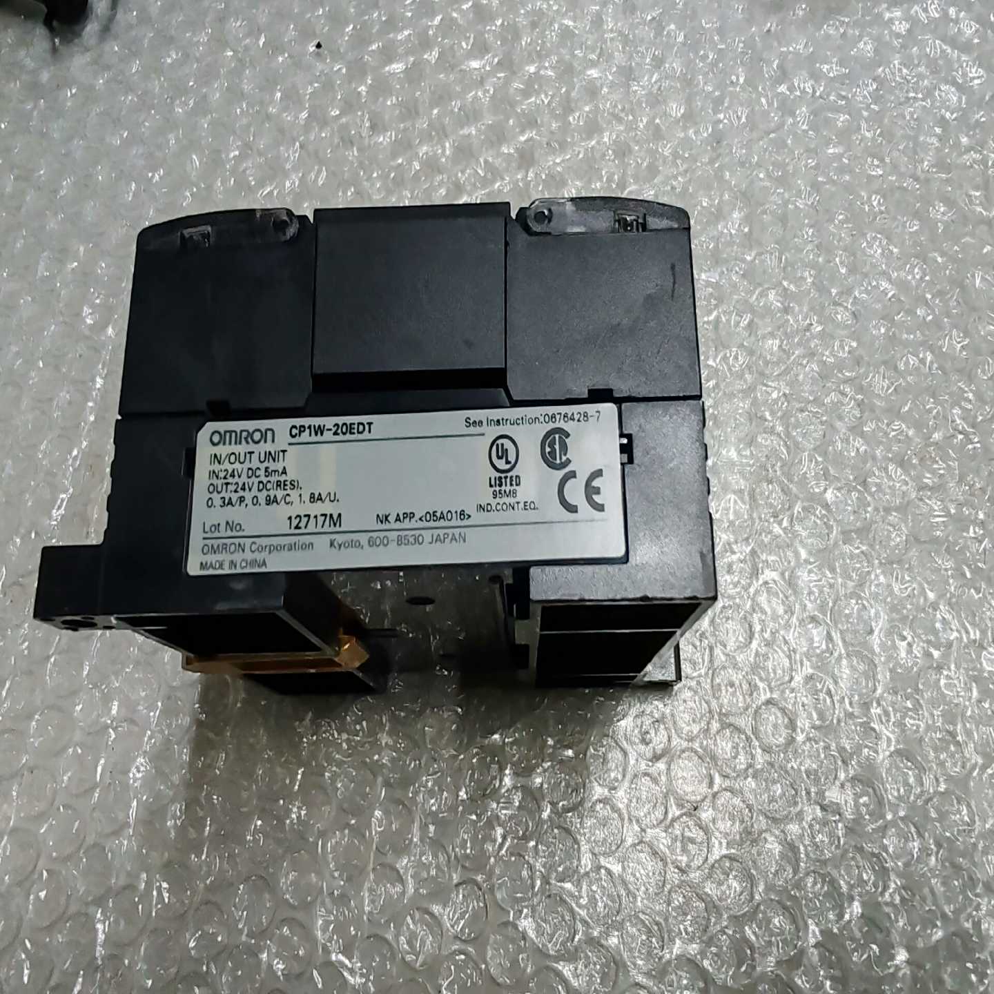 PLCCP1W-20EDT扩展模1个，如图实物拍询价