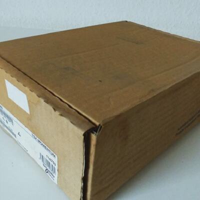 Schneider Electric 170ADI74050 114753 TSX MOMENTUM IO Base 2
