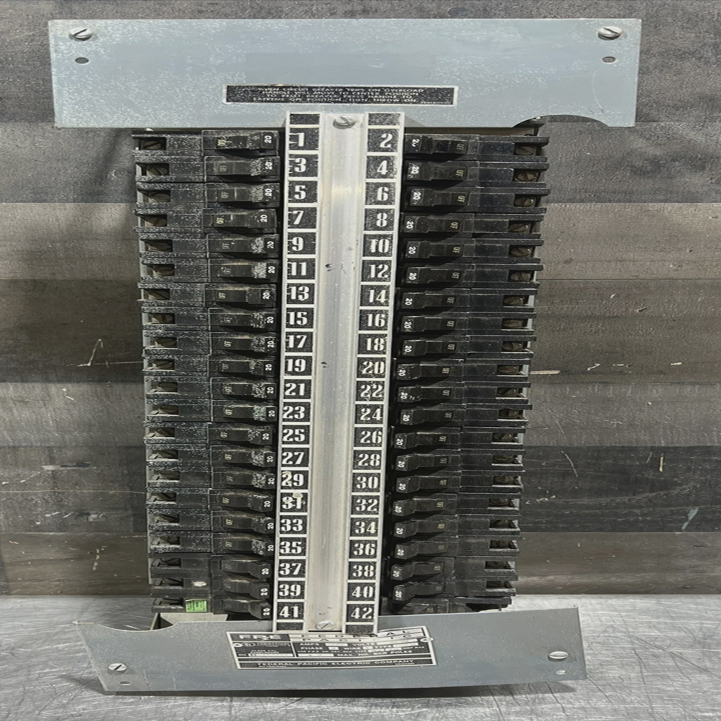 FPE225A120/208V3PH4WireNBLPBE-183205PanelboardInter