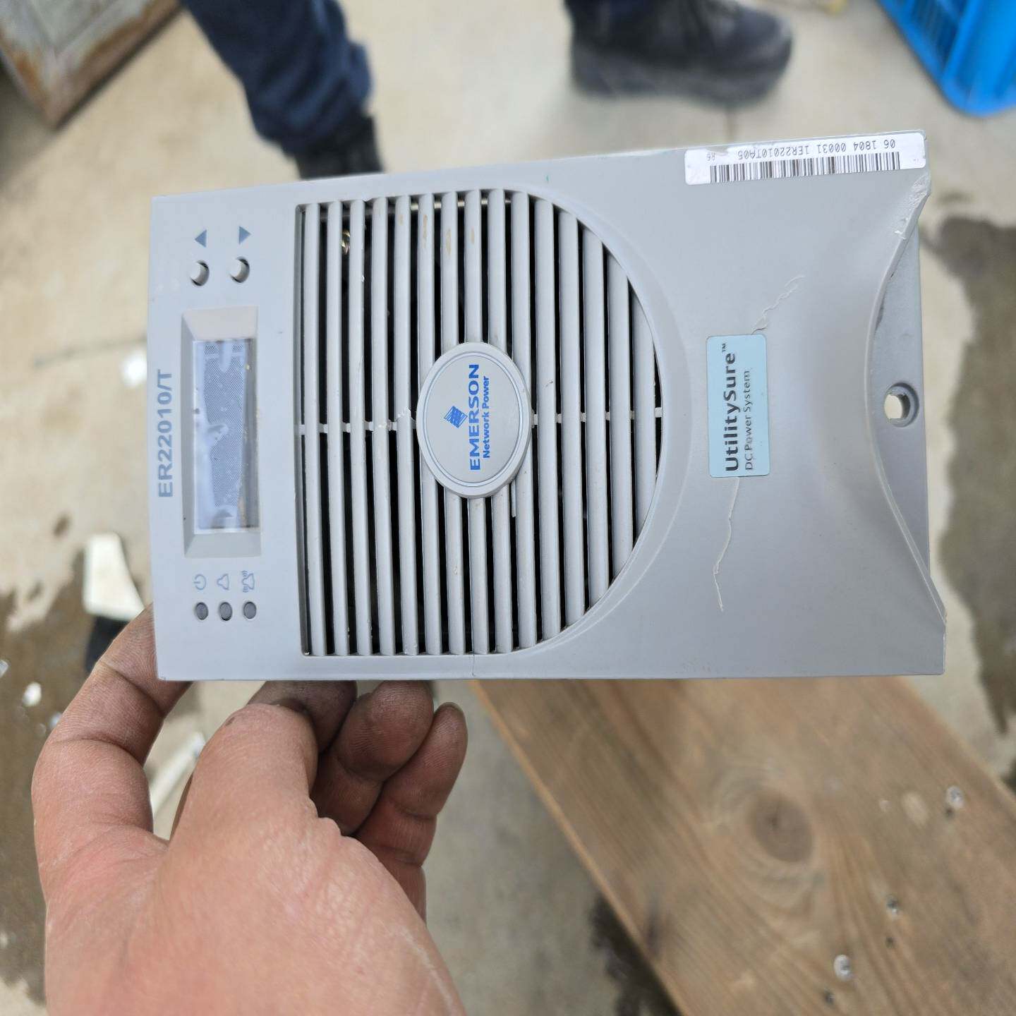 艾默生 ER 22010/T 电源模块，成色如图{议价}