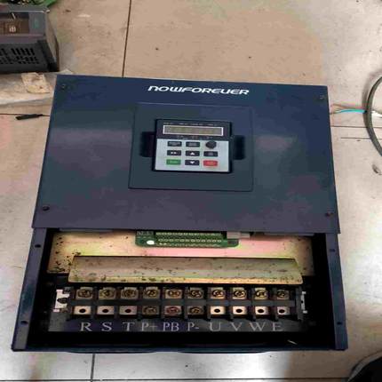 询价~南方安华变频器A100T022G/030P，实物图片，成色如