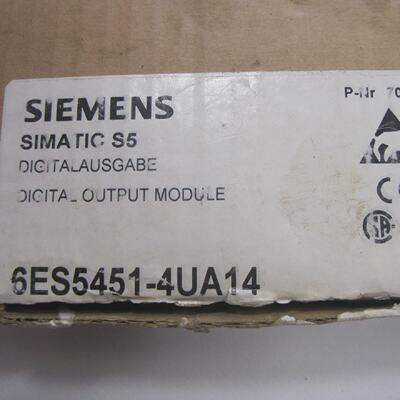 Nouveau SIEMENS 6ES54514UA14 Module De Sortie 6ES54514UA14