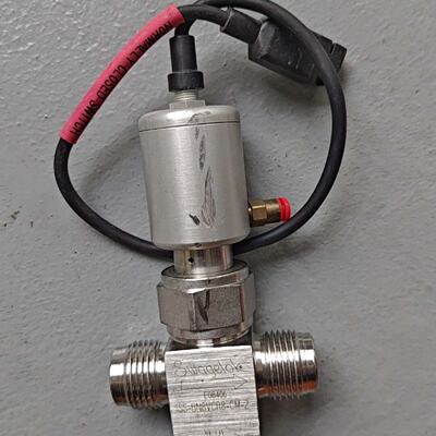 Swagelok E08406  SS-BN8VCR8-CM议价