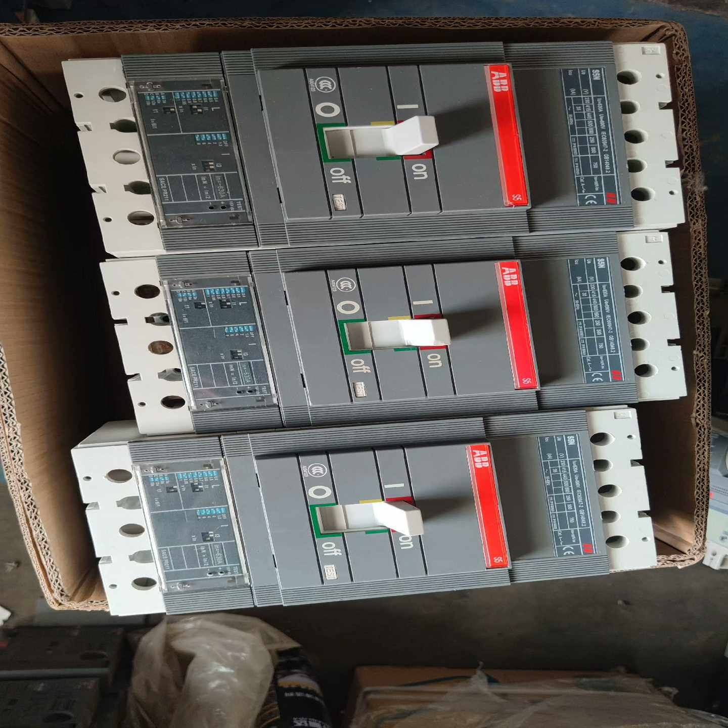 (询价)ABB  S5N开关，成色一流，电流320安，400安，50