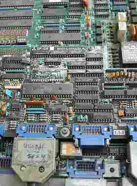 塑壳断路器XT5N400适用