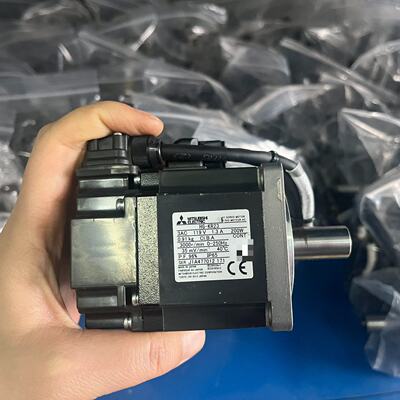9新三菱J4系列电机HGKR23实物拍摄成色漂亮发货-议价
