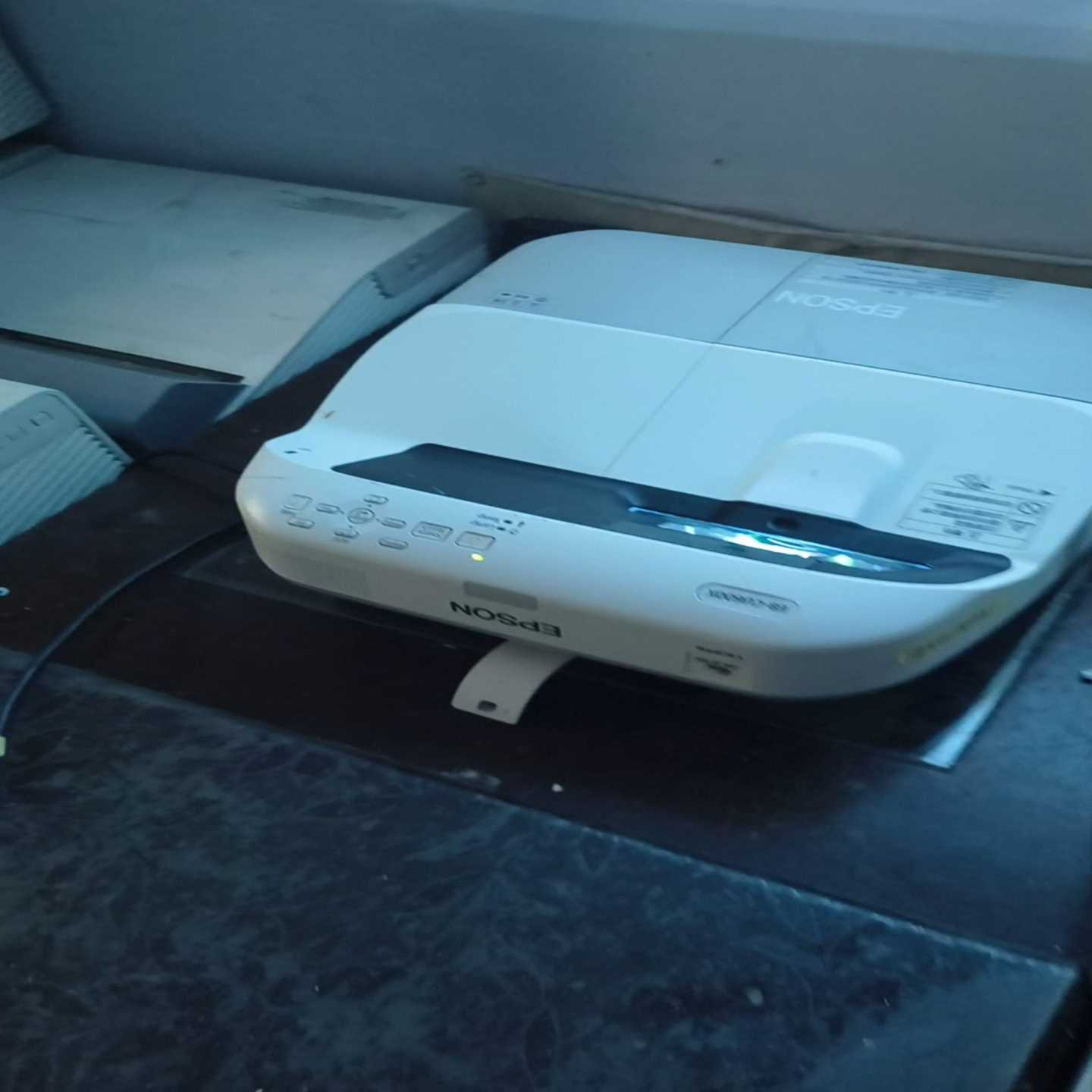 爱普生EB-CU600X反射式投影仪平替激光电视2,可以支持--议价商品