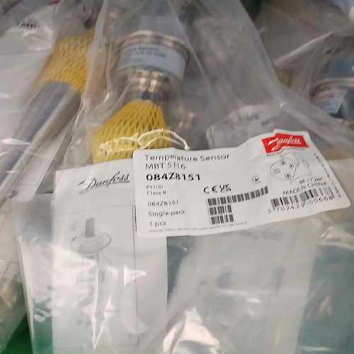 丹佛斯温度传感器MBT5116-084Z8151，全新原装现--议价商品