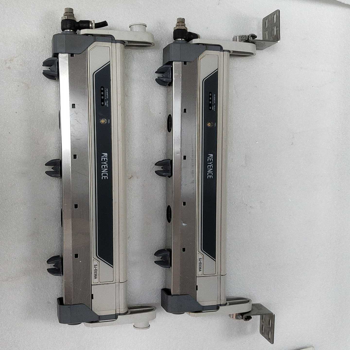 基恩士静电消除器SJ-E036A，实物图，功能正常，运费询价