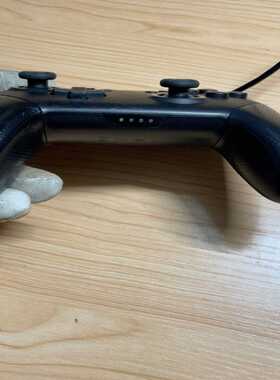 任天堂SwitchPro手柄，黑色款，无线连接，插线能亮灯--议价商品