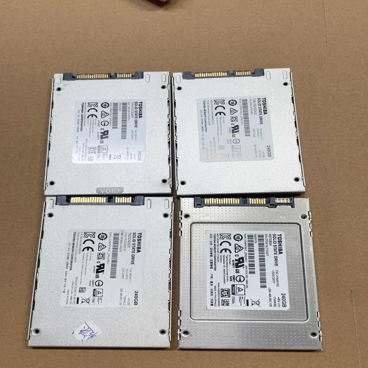 出50个拆机东芝240G功能完好，成色如图。包好包邮--议价商品