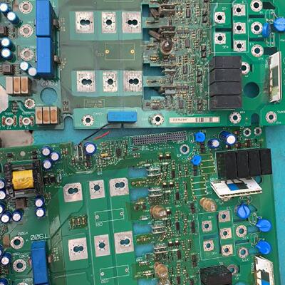 溢价-伦茨变频器EVF8224E驱动板45KW55KW33.8224LL.3D13.002001