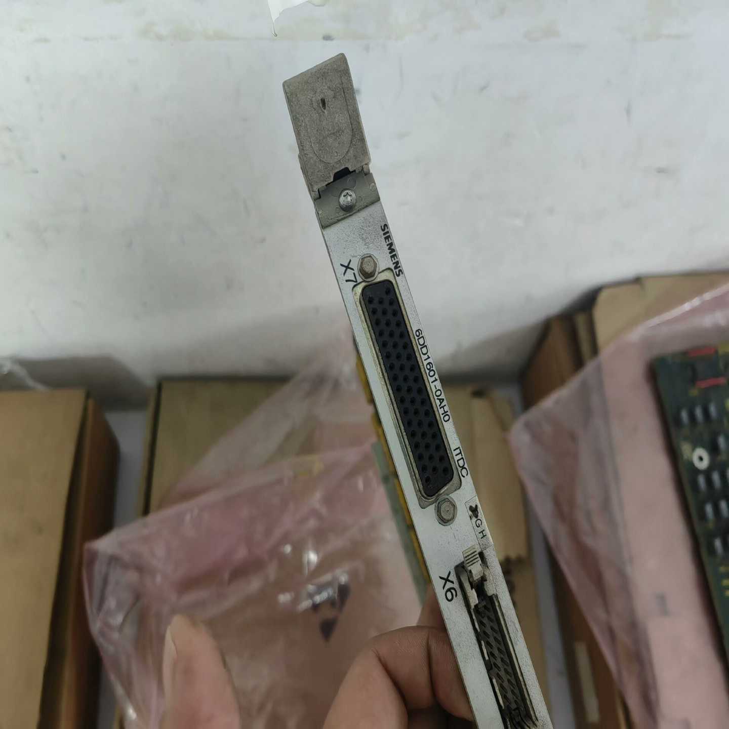 【议价】6DD1601-0AH0成色不错价适用