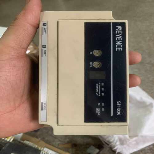 基恩士静电控制器J-06，实图拍摄，功能包好有1-议价