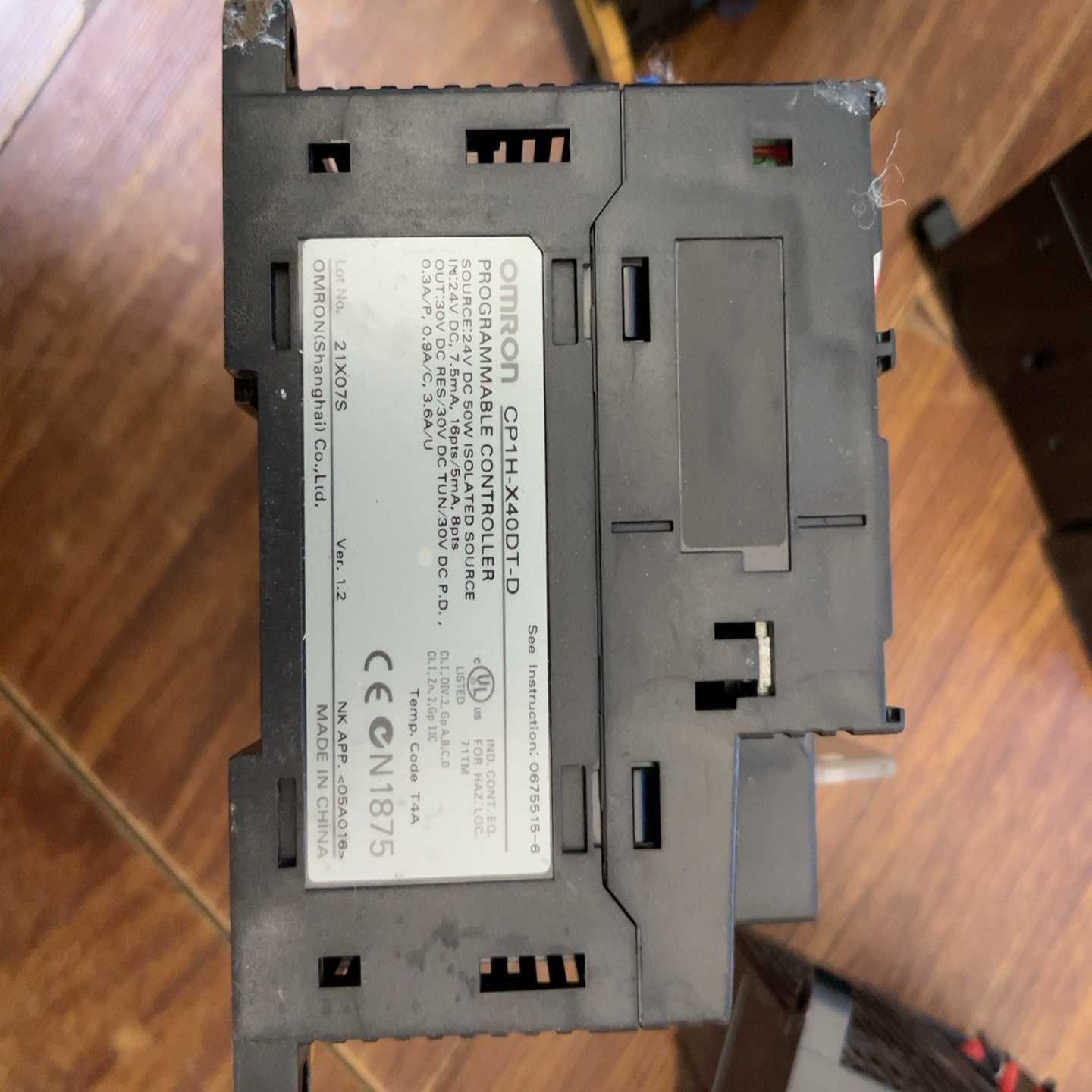【议价】Omron/PLC，CP1H-X40DT-D。有1适用