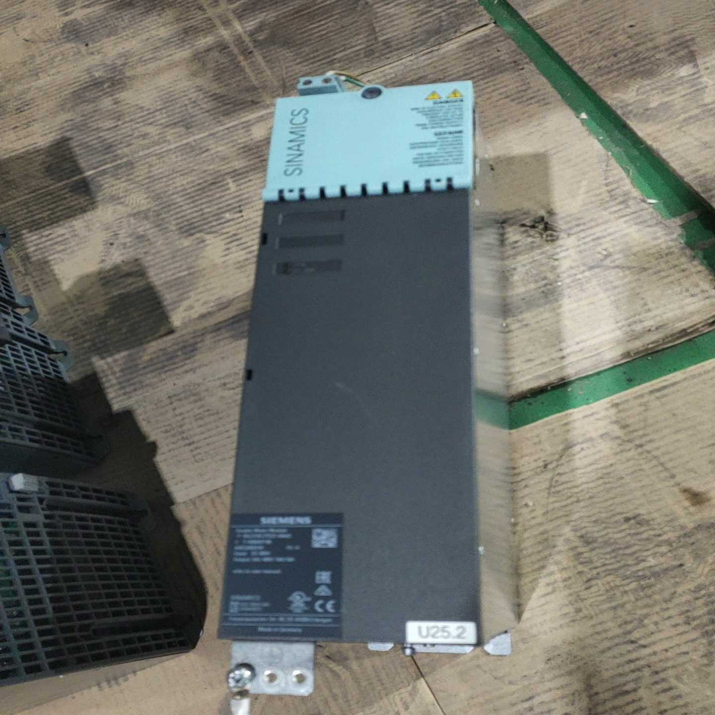 6SL3120-2TE21-8AA3 西门子双轴18A驱动器~询价
