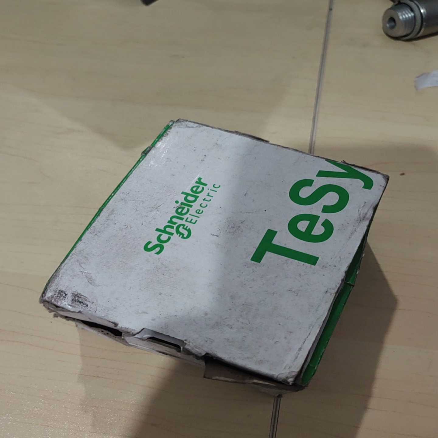 询价~施耐德LC1D25BDC   带包装