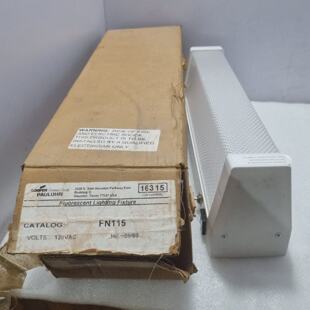 Cooper Pauluhn FN115 Applique Lumineuse Fluorescente 120VAC