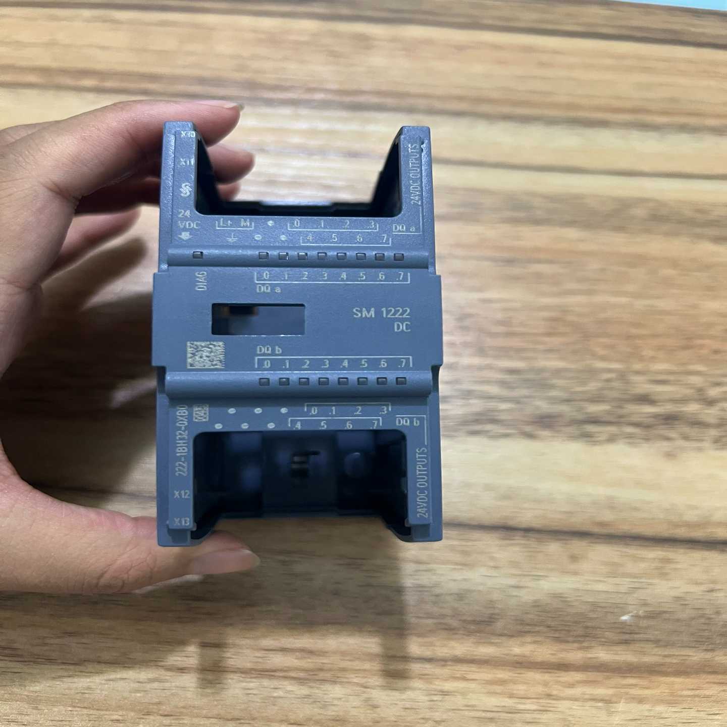 T0147，6ES7222-1BH32-0XB0外壳询价