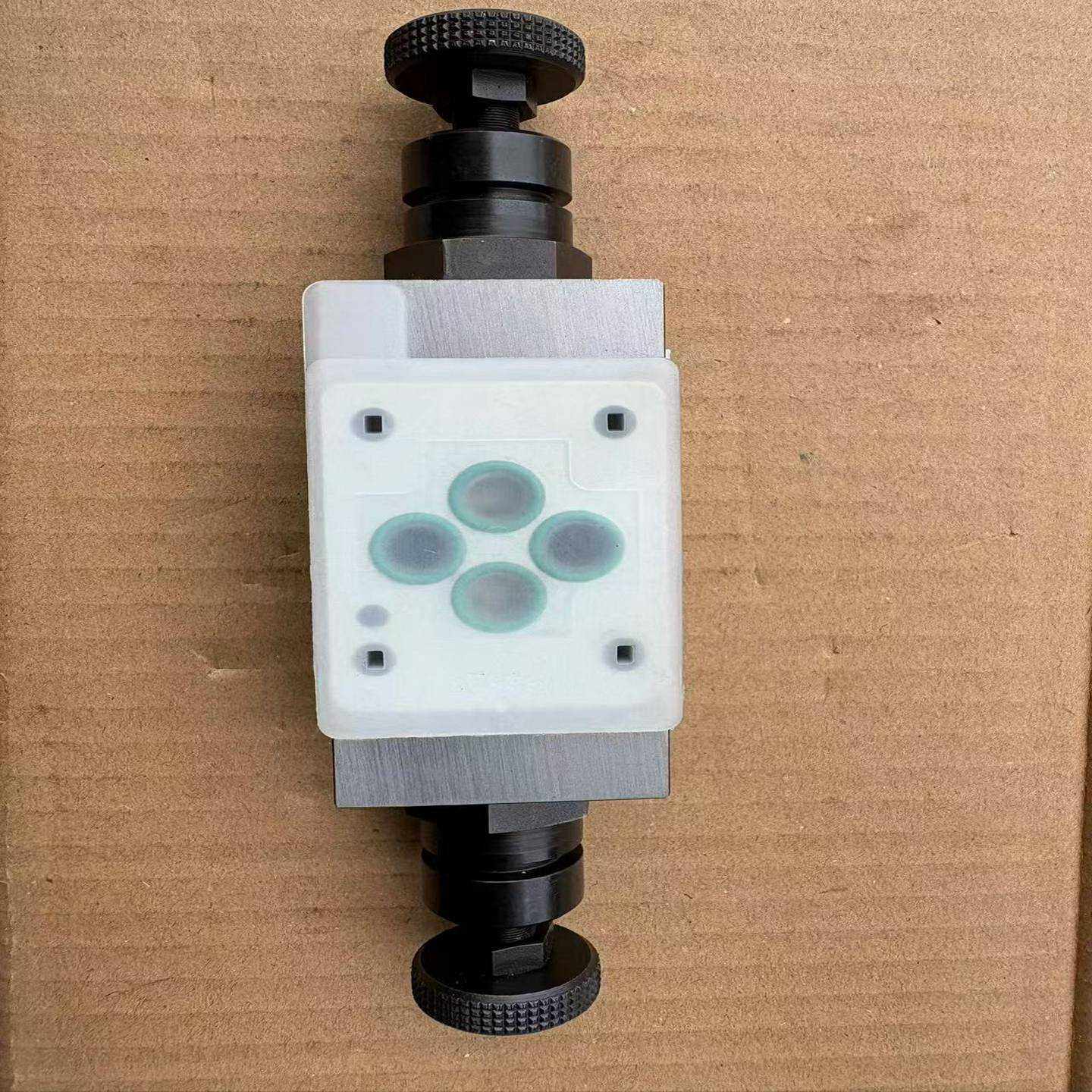 派克叠加阀节流阀FM2DDKV55的400一台询价