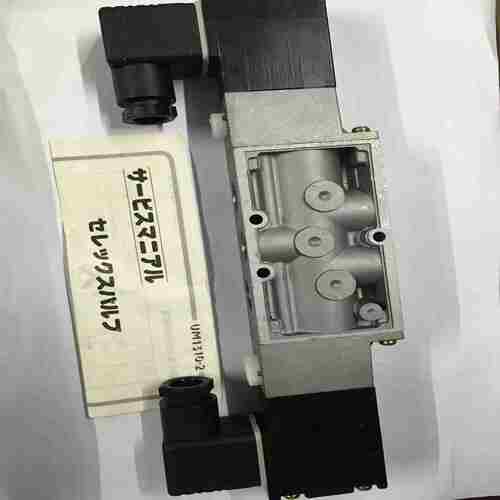 议价-CKD双电控电磁阀4F320-P6/-10全新原装AC110/AC220/DC24