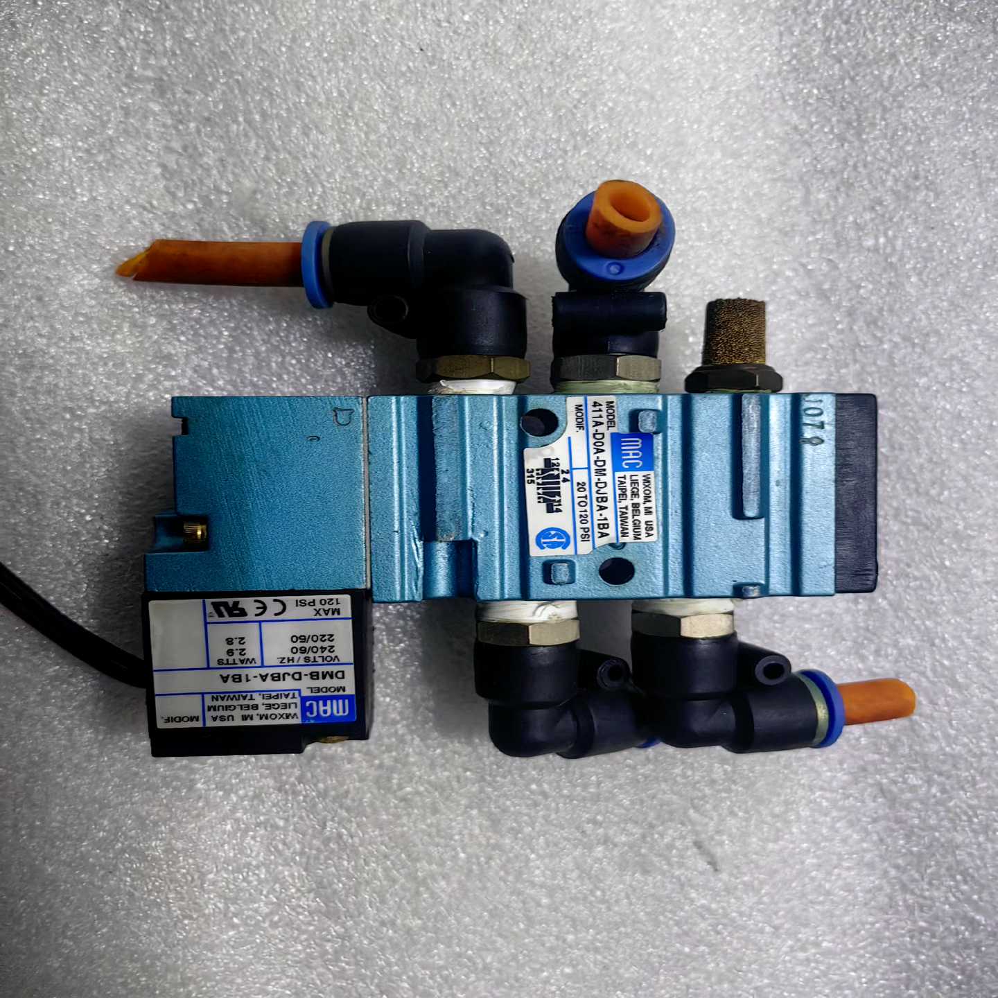 询价~徐工液控换向阀03281683，海德福斯液控换向阀PD10-