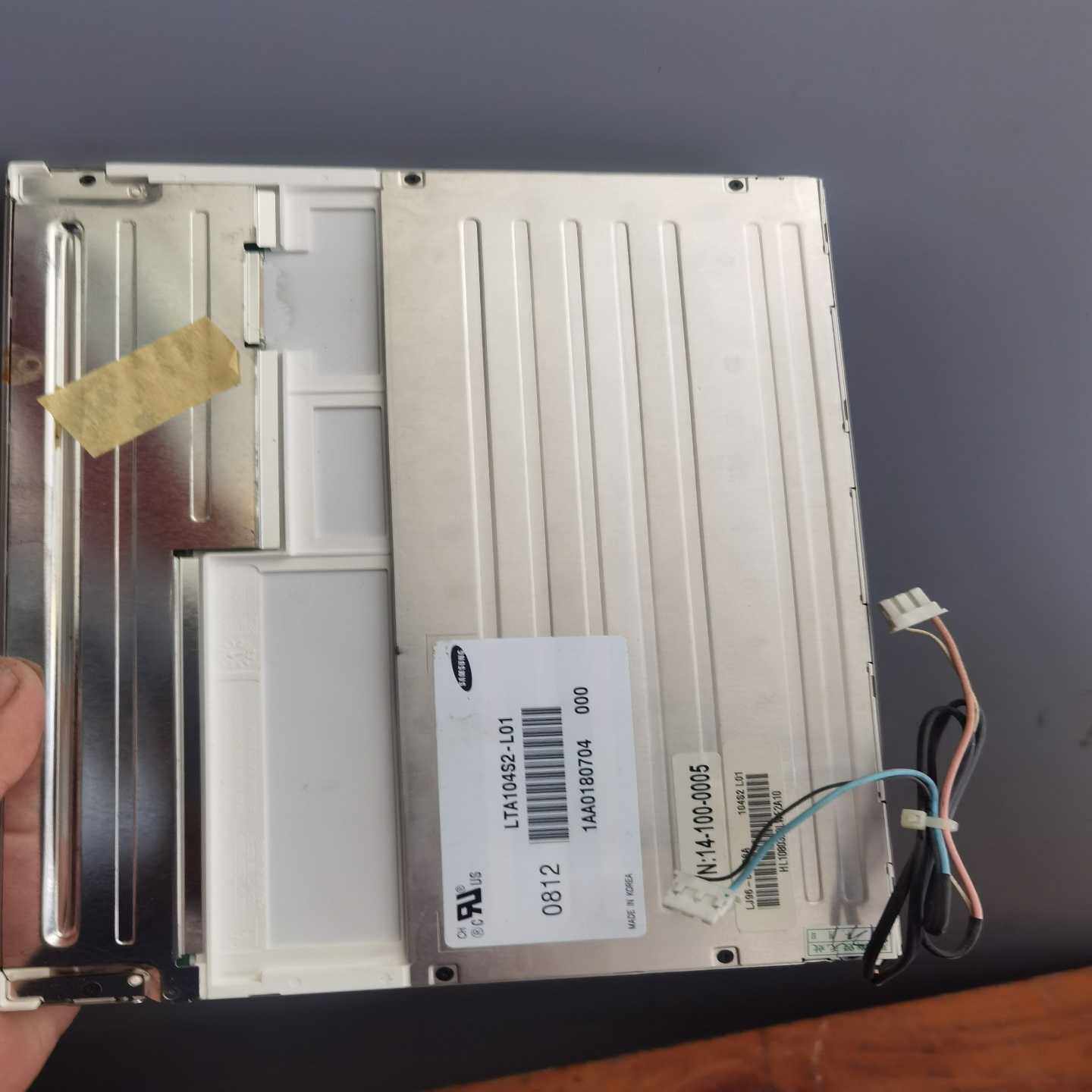 三星10.4寸液晶屏LTA104S2-L01--议价商品