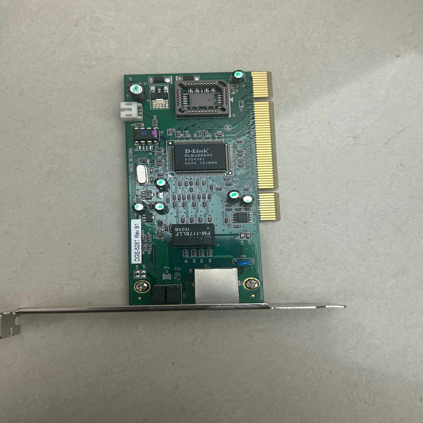 友讯DGE-528T千兆以太网D-Link台式机服务器网卡