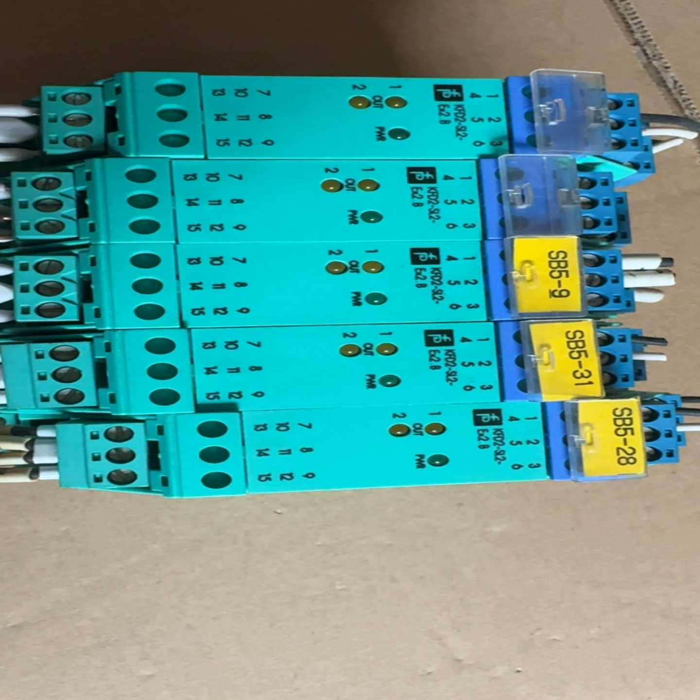 倍加福KFD2-SL2-Ex2.B安全栅，成色轻微使用痕迹，--议价商品