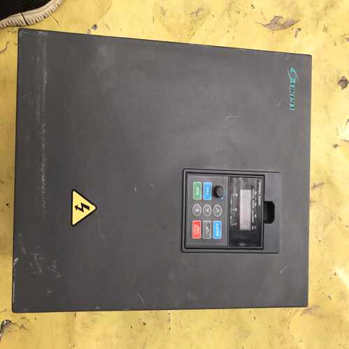 苏肯变频器一台，型号WD200-4T-30G/37P面板下面~询价