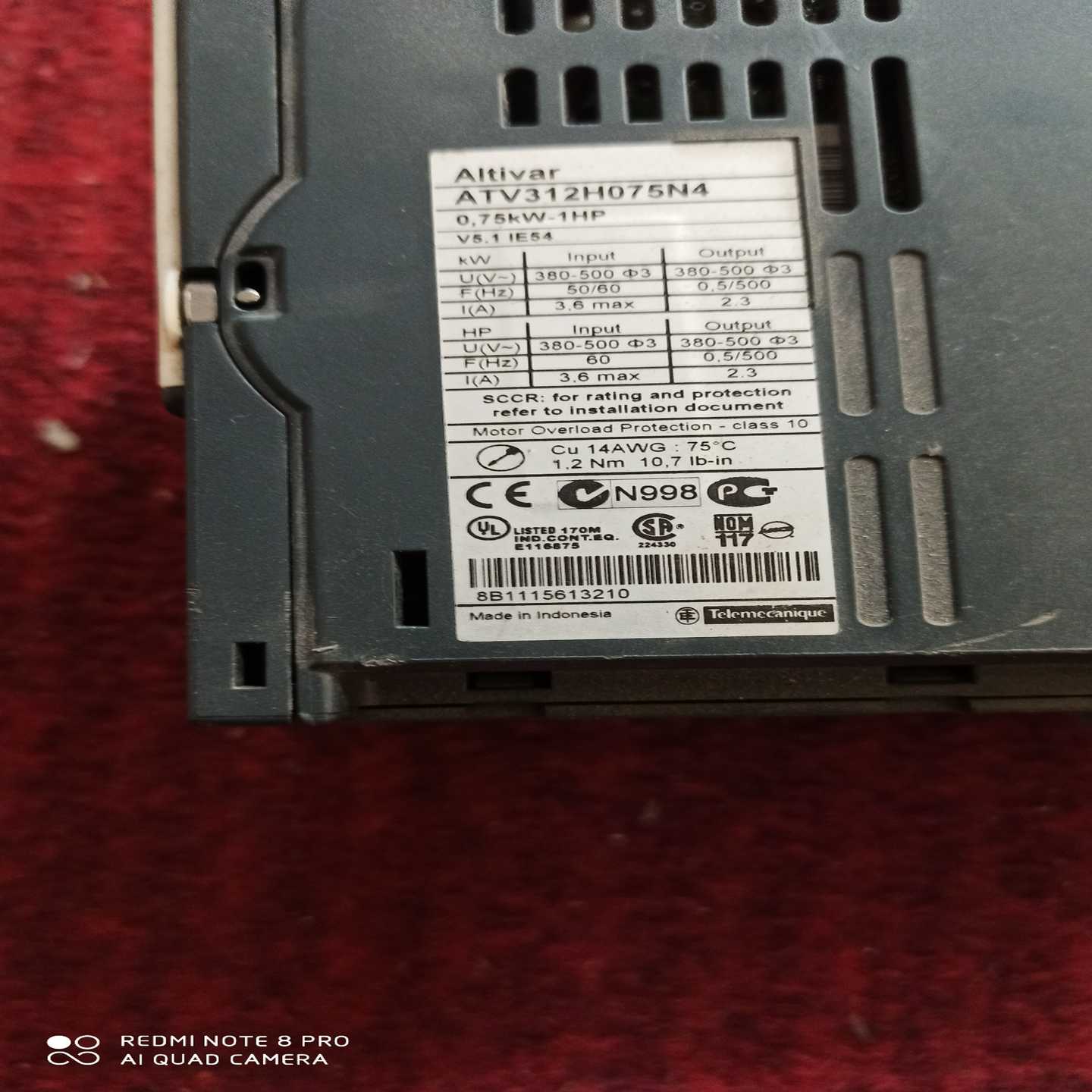 询价拆机施耐德ATV312系列变频器0.75KW380V，AT