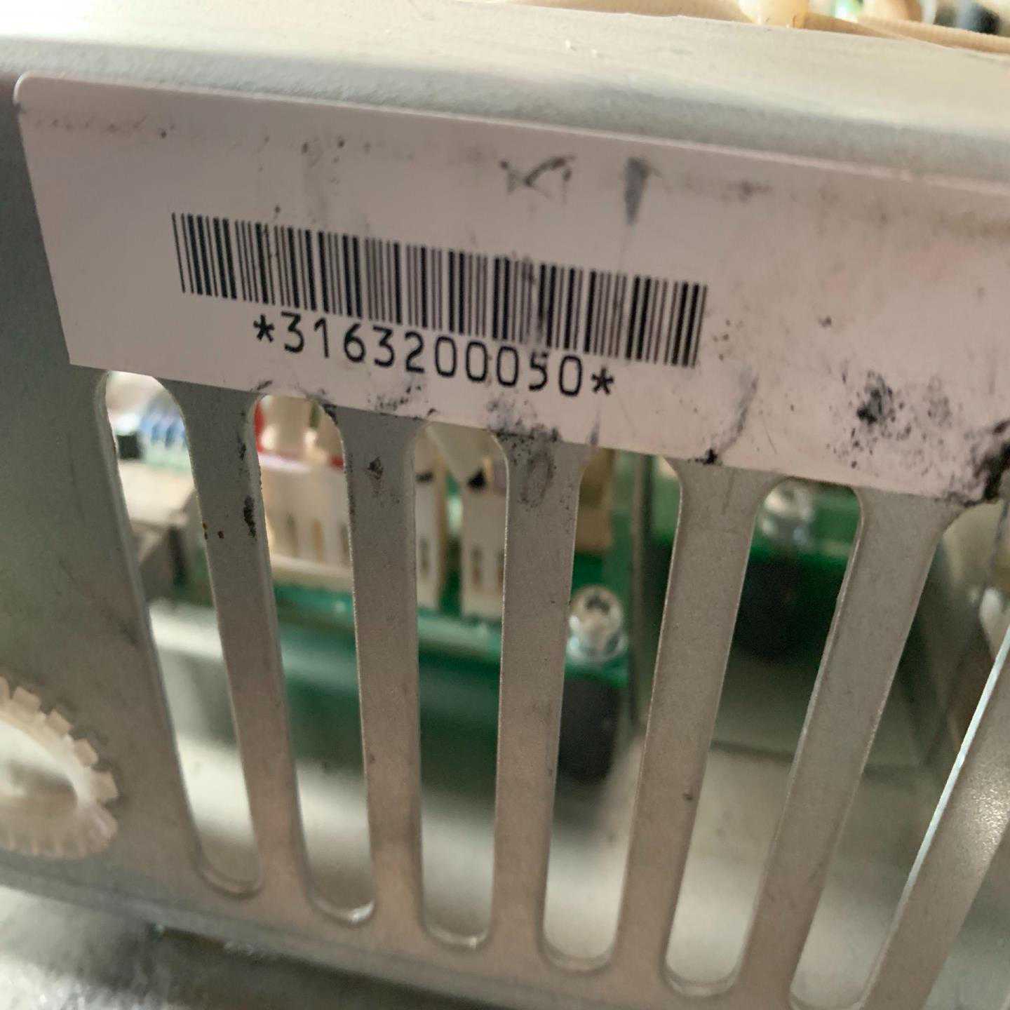 出售Keithley吉时利2636B数字源表，全新未使用，成【鑫鑫商