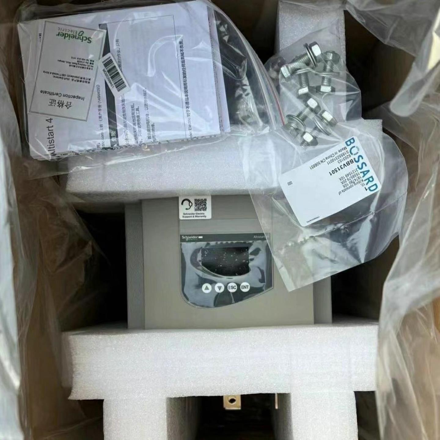 ATS22D32Q  软启动器供应实物拍摄现货咨询