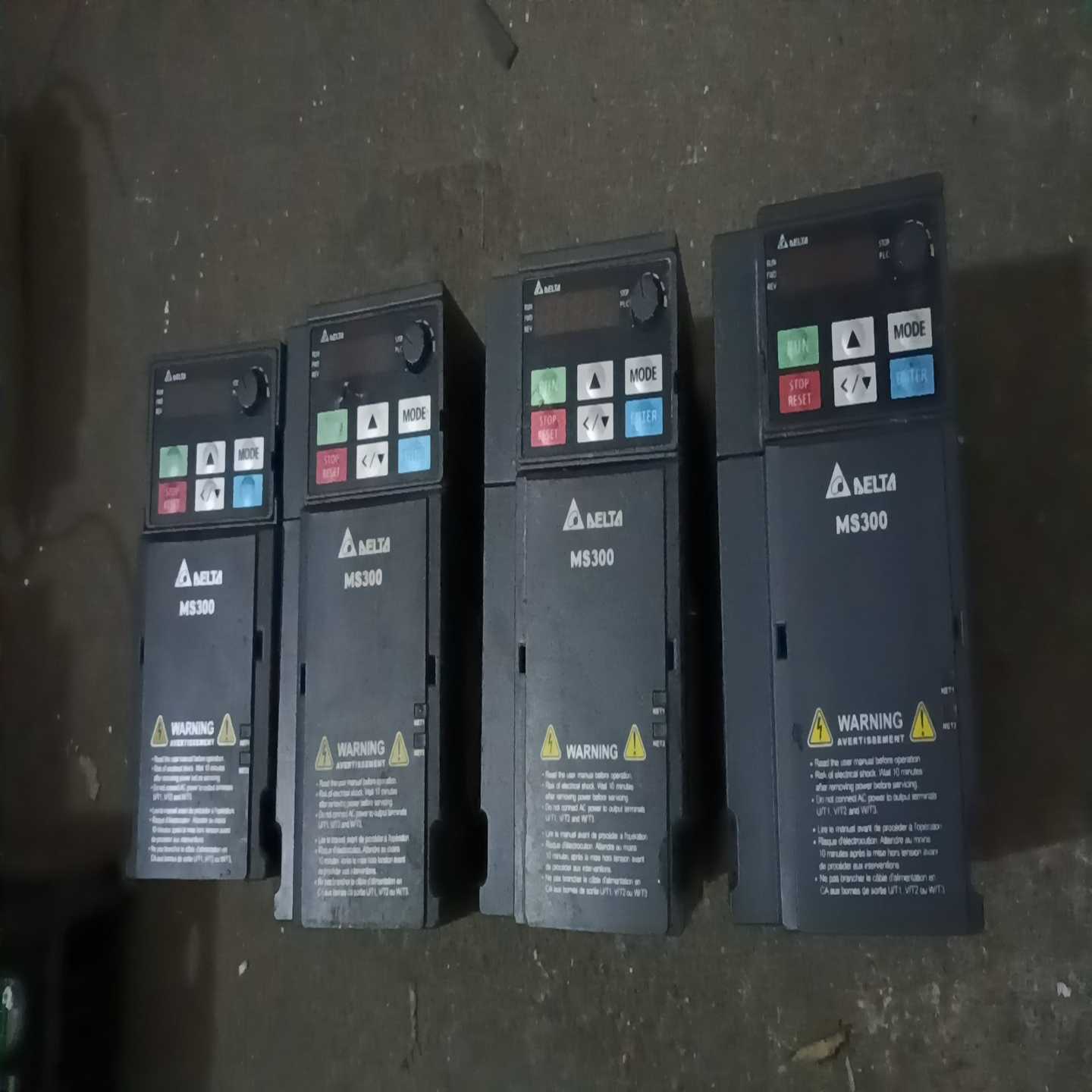 咨询-高频台达ms300变频器220v2.2kw主轴变频器Vfd