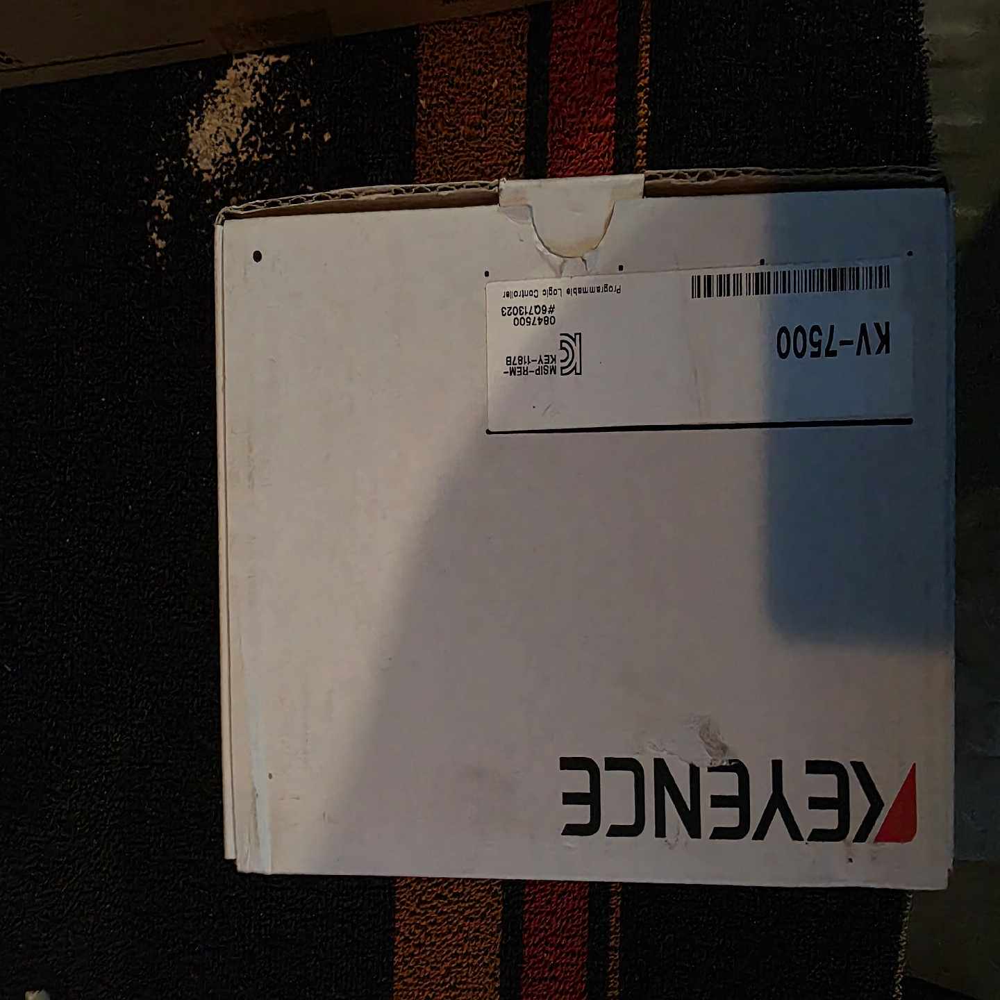 【全新正品，特价包邮】基恩士KEYENCEKV-7500-询价客服