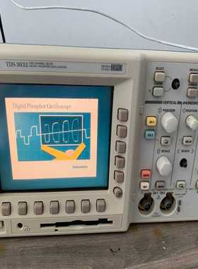 泰克示波器TDS3032B现货实物拍摄成色如图所示--议价商品