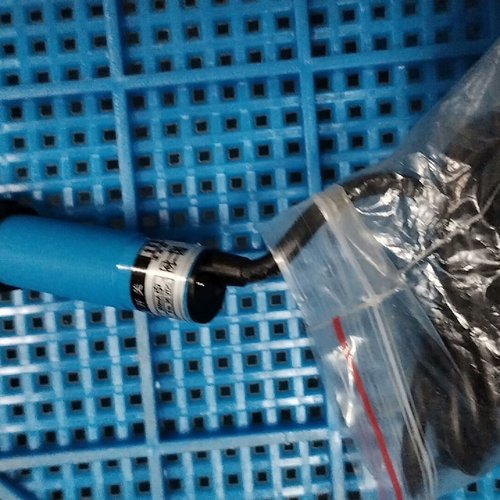 【议价】E3FDS30Y1传感器1个90250VAC