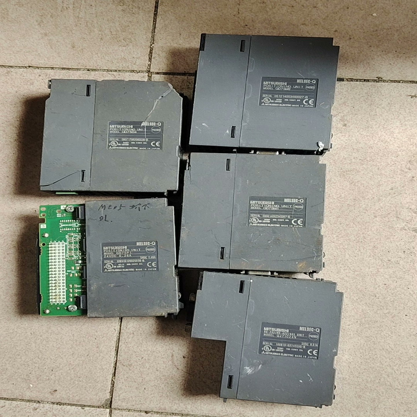 三菱模块QD75P1 QD75D4  QD75M2  QD7；议价