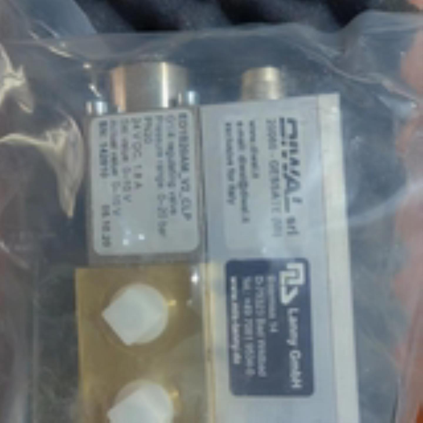 兰尼比例阀  ED1B20AM-V2-CLP    PV3B402-V1