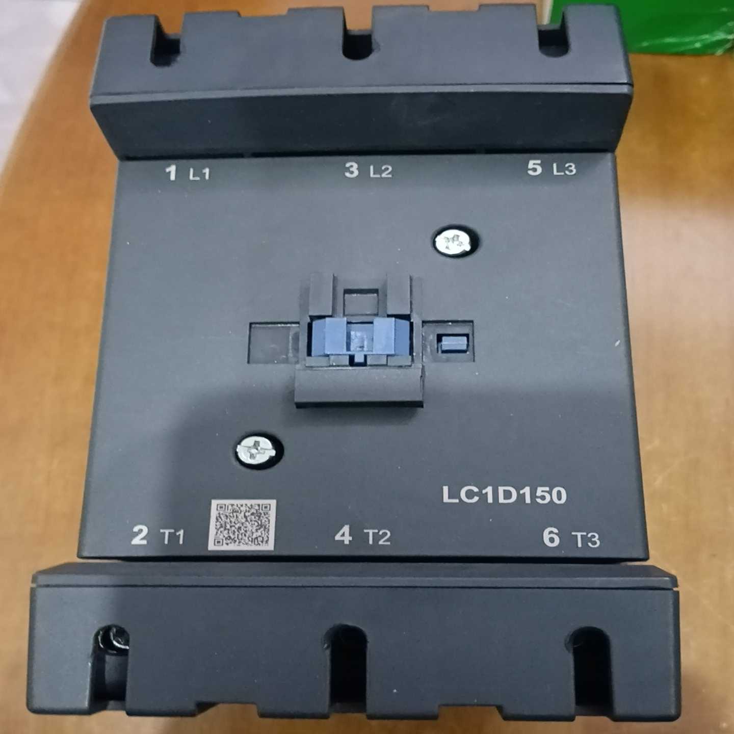 询价施耐德交流接触器LC1D150，原装正品施耐德交流接触器，电