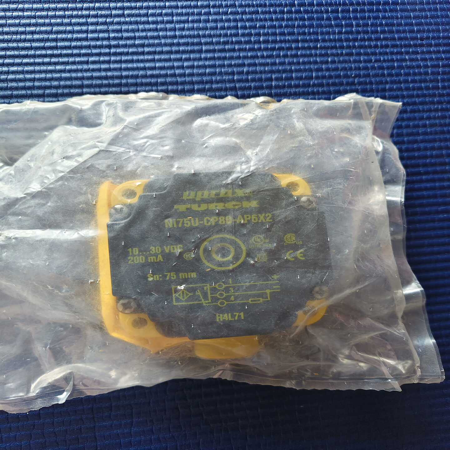 德国原装进口TURCK接近开关Ni40-CP80-AP6X2-议价