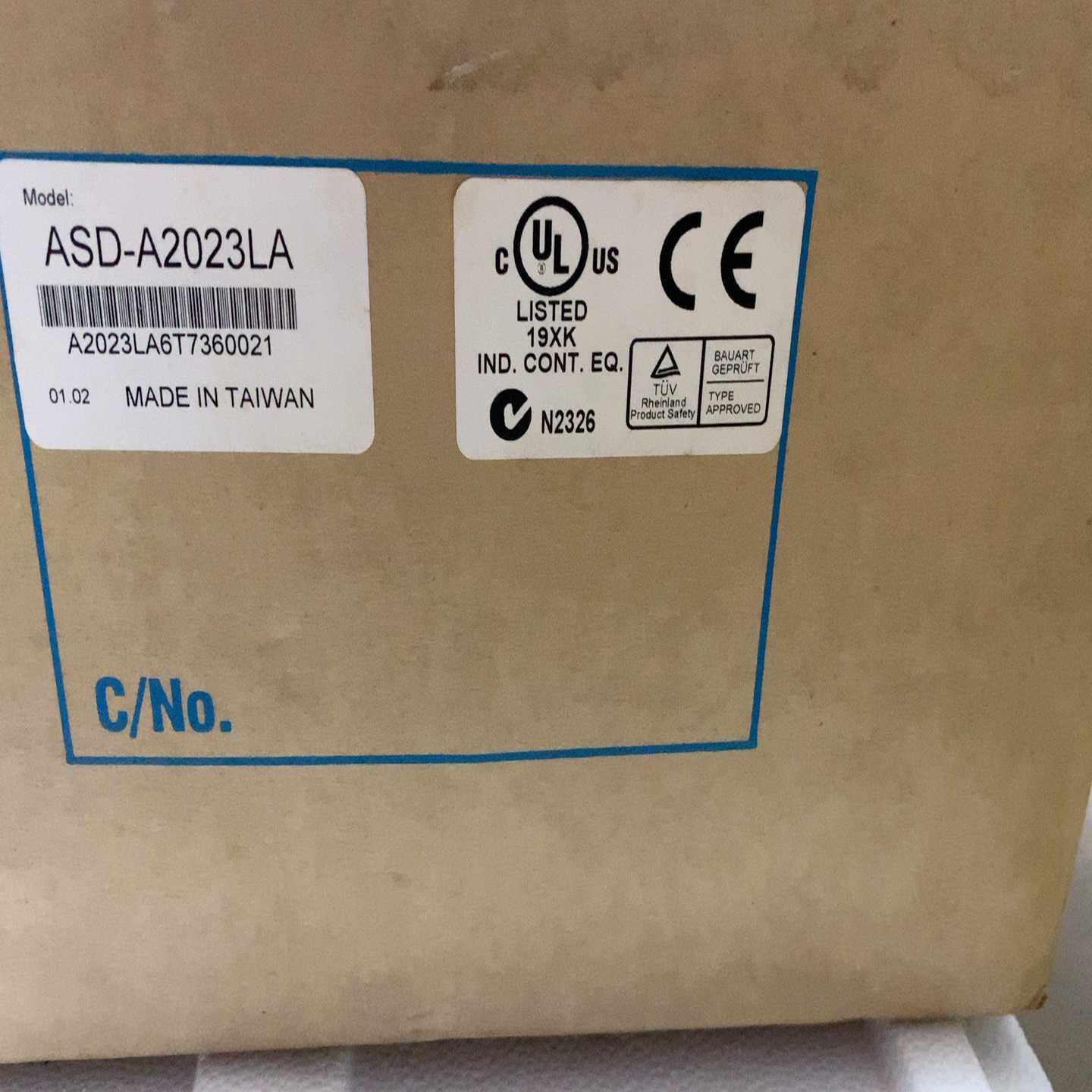 ASD一A2023LA220v2KW台达伺服驱动器全新{议价}