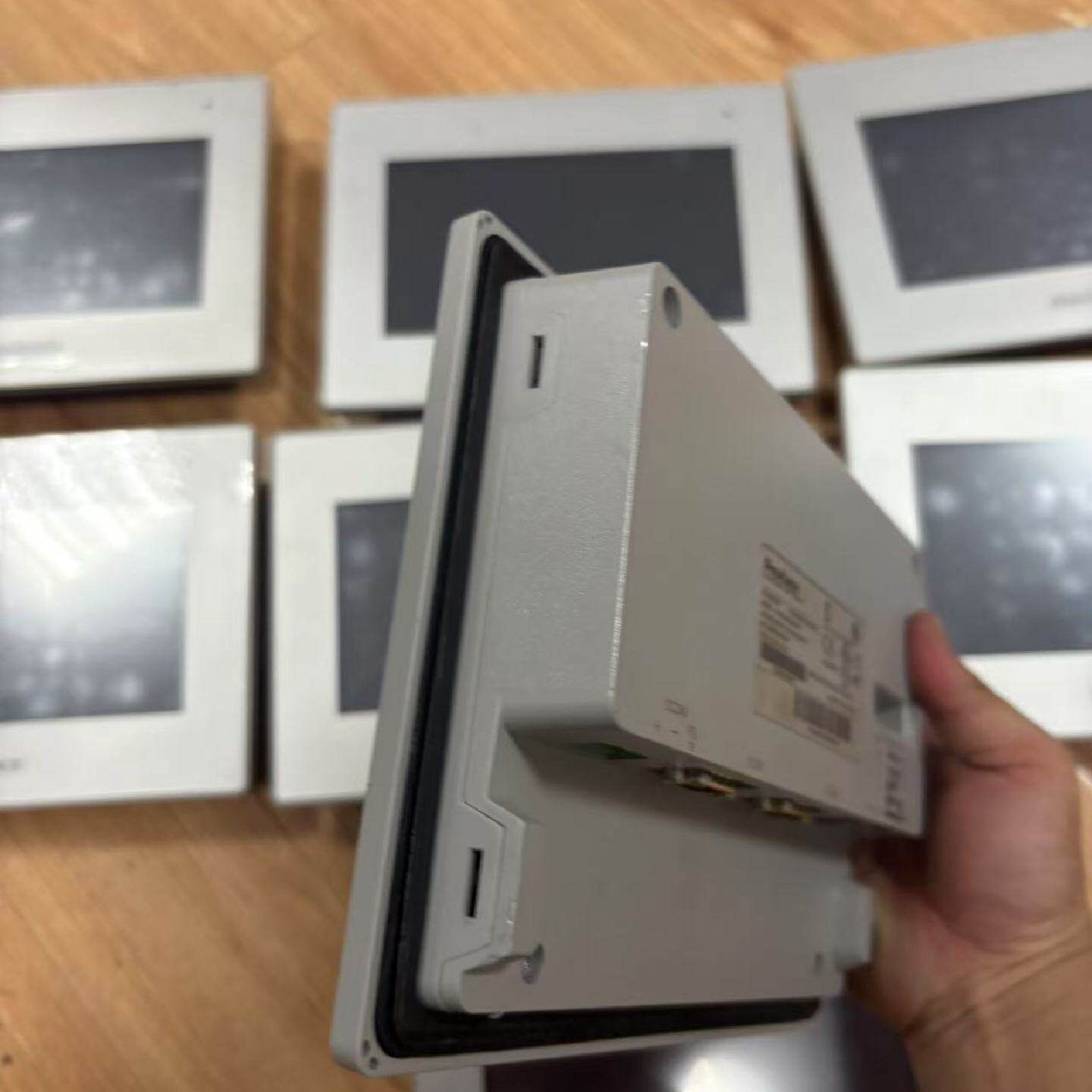 PFXGP4402WADW二手拆机普洛菲斯触摸屏实物图拍摄功--议价商品