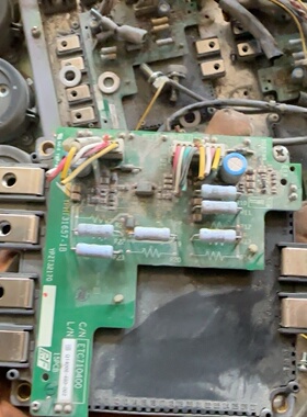 CM900DXLE-24A ETC710400驱动板 安川变【议价】