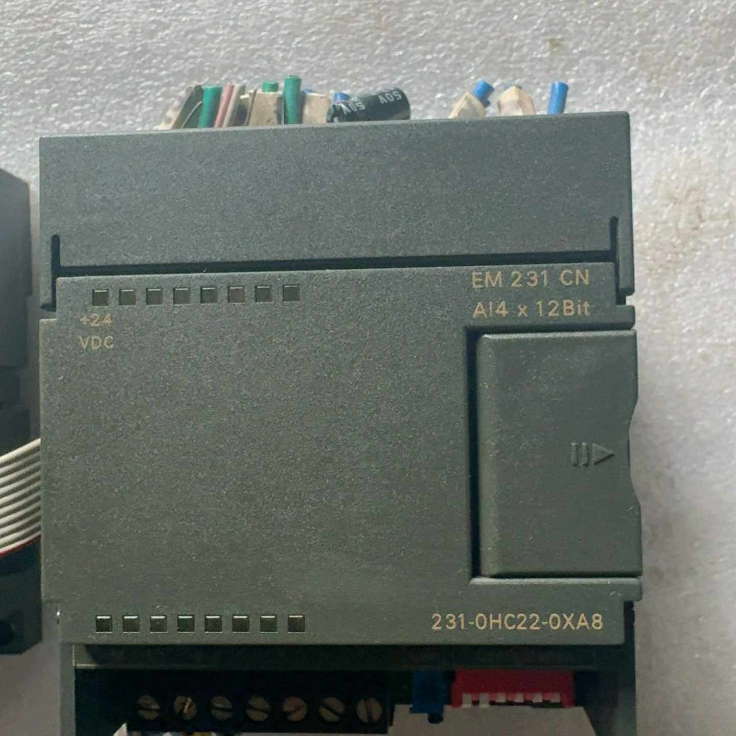 西门子EM231CN模块，型号6ES7231-0HC22--议价商品