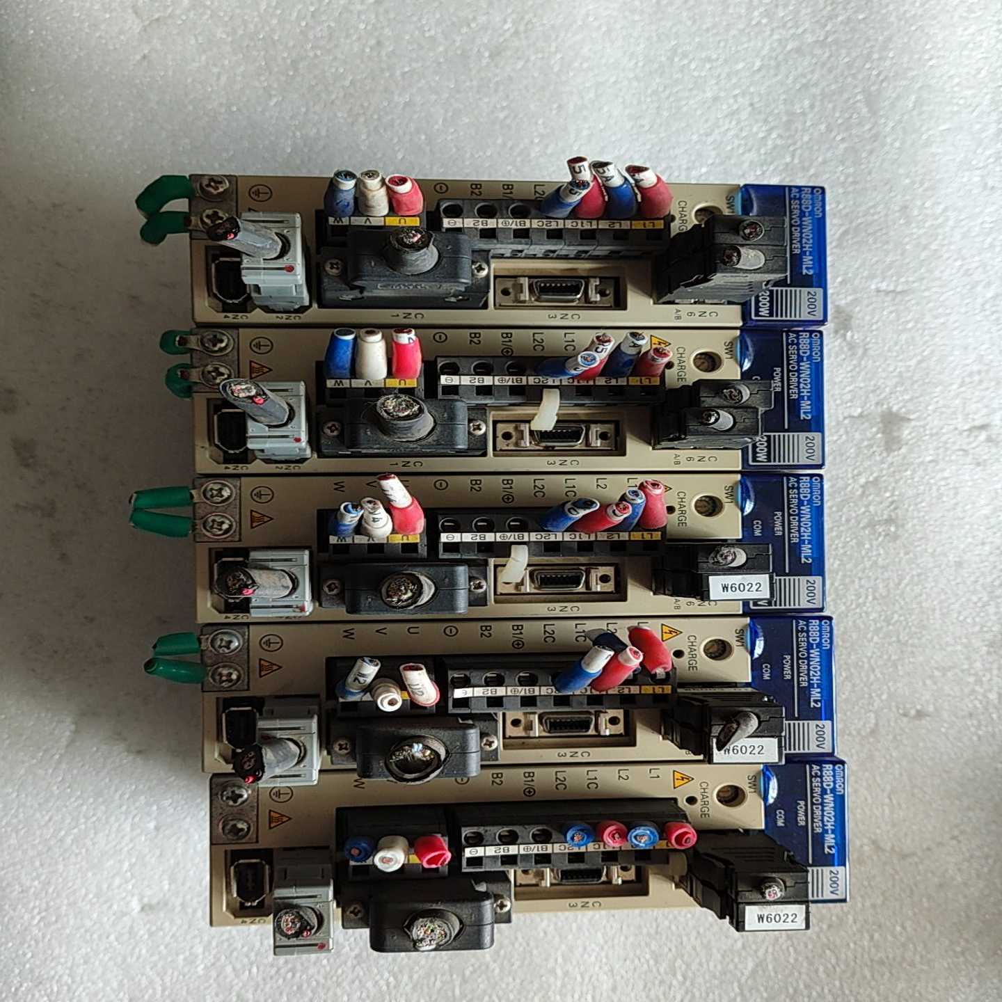 R88D-WN02H-ML2200W伺服驱动器询价