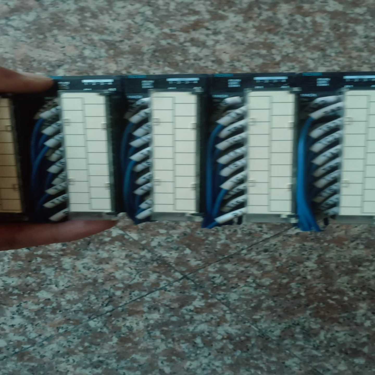 议价欧姆龙CJ1W-TC101