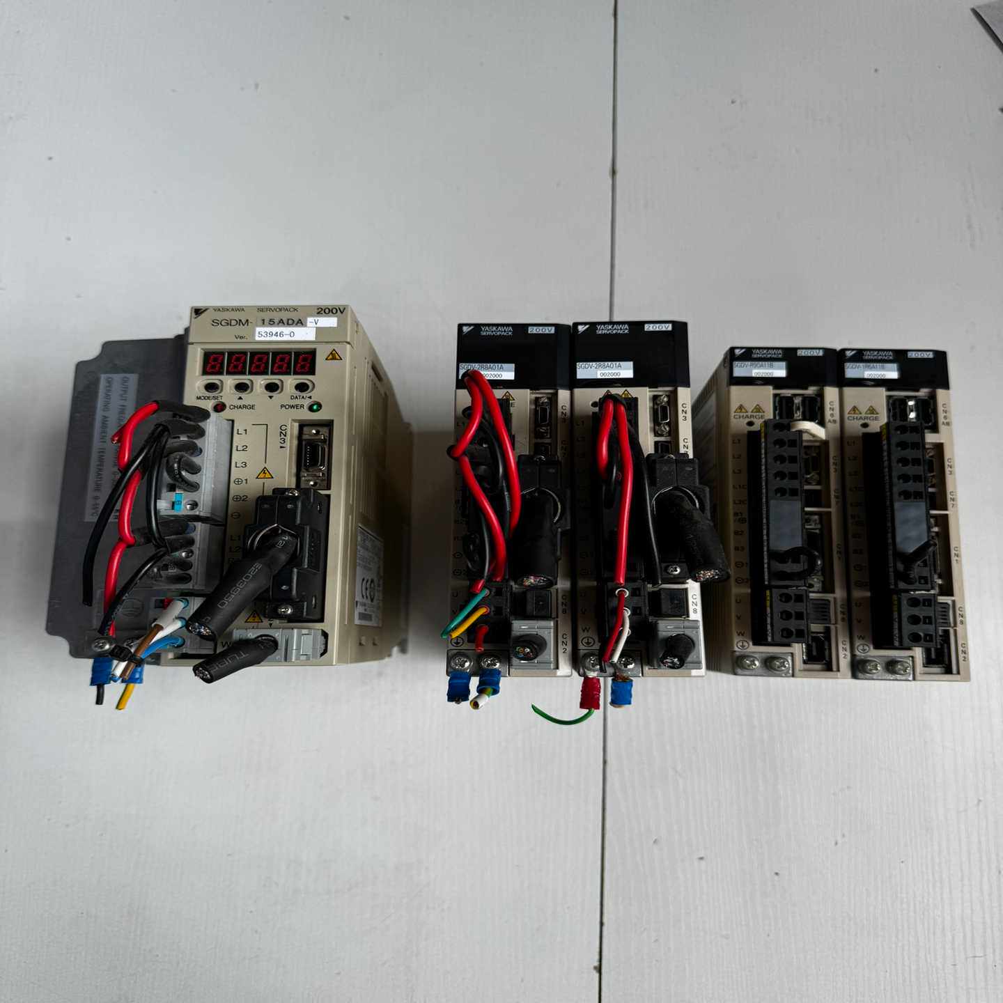 安川伺服驱动SGDM-15ADASGDV2R8A01--议价商品