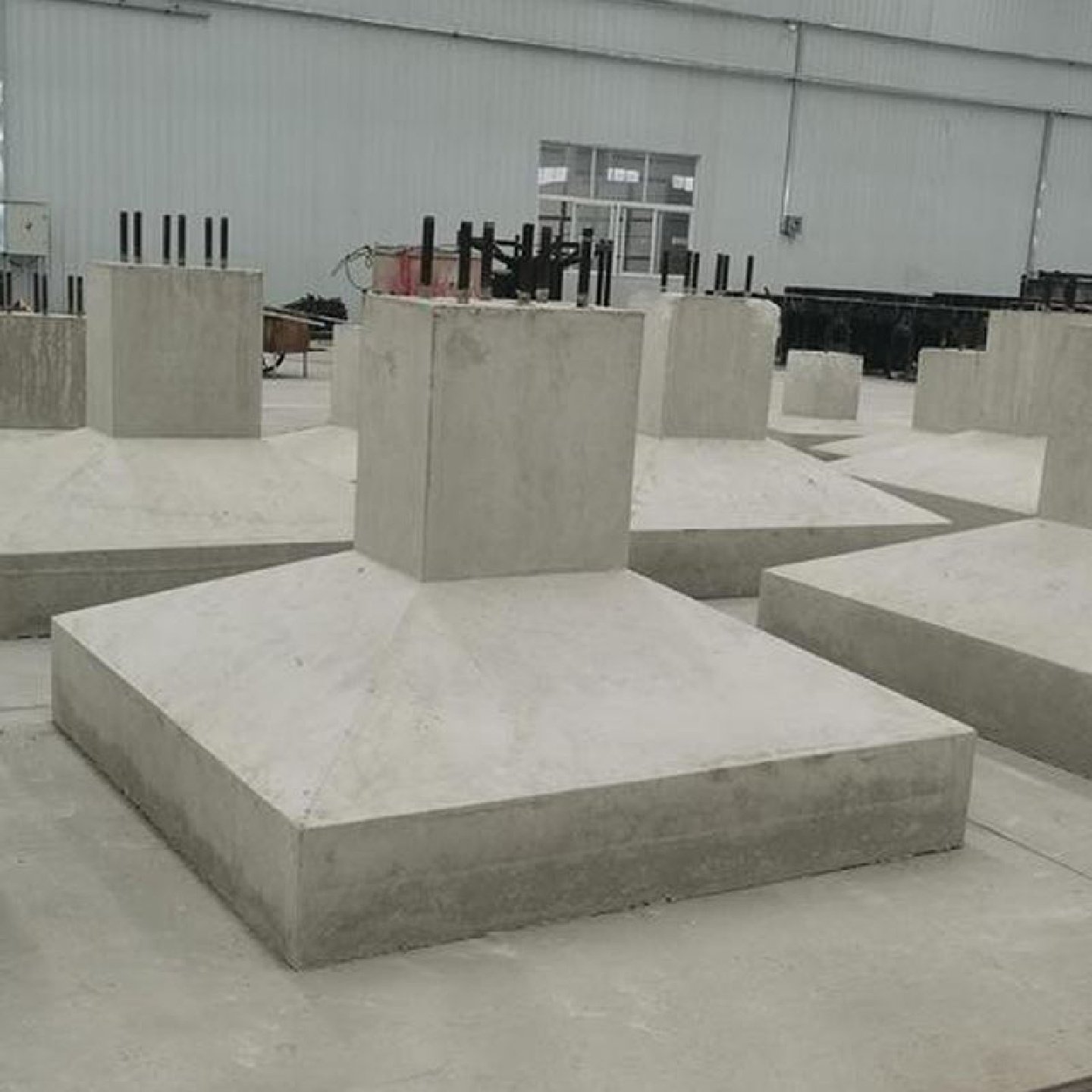 水泥路灯底座模具钢结构路灯杆监控立杆混凝土承重基础墩模型,标准件/零部件/工业耗材,模具,淘宝优惠券,粉丝福利购,淘宝优惠卷