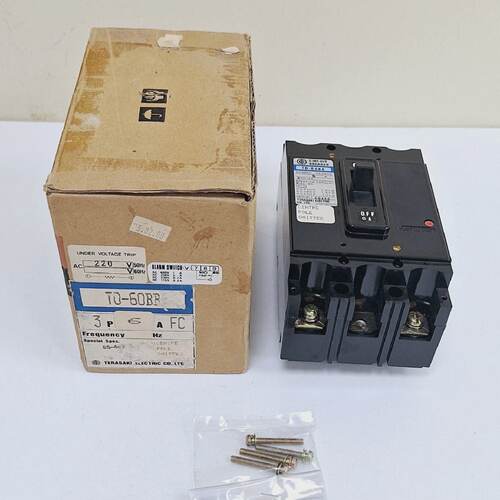 Terasaki TO60BB  4A Circuit Breaker 3 Poles AC660V DC250V